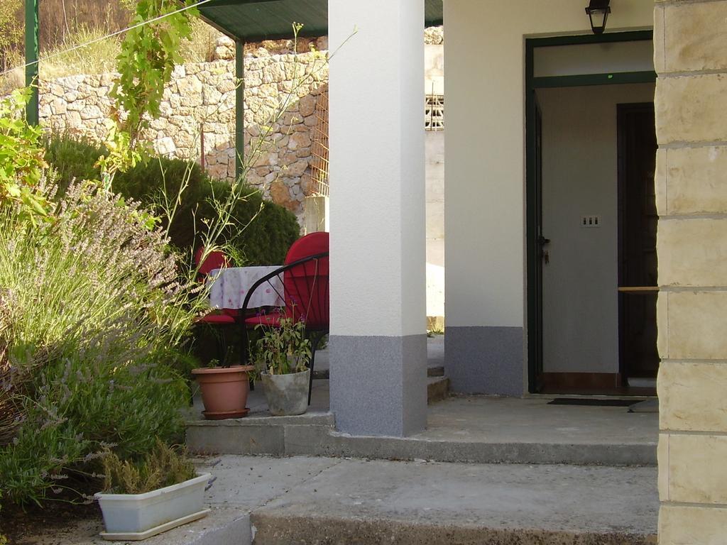 Petar Apartment Omiš Quarto foto