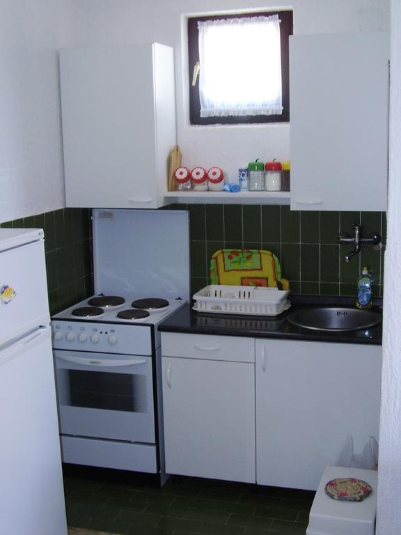 Petar Apartment Omiš Quarto foto