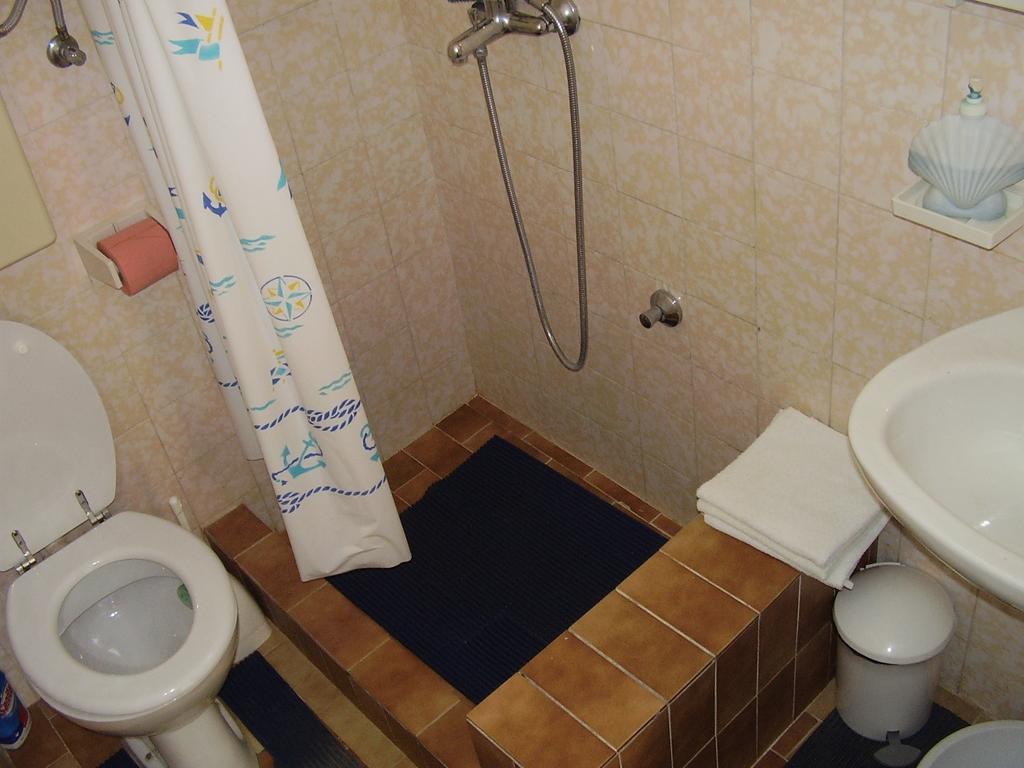 Petar Apartment Omiš Quarto foto