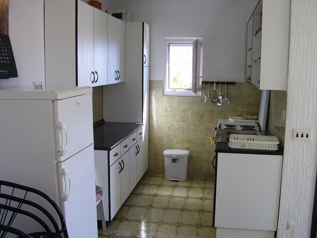 Petar Apartment Omiš Quarto foto