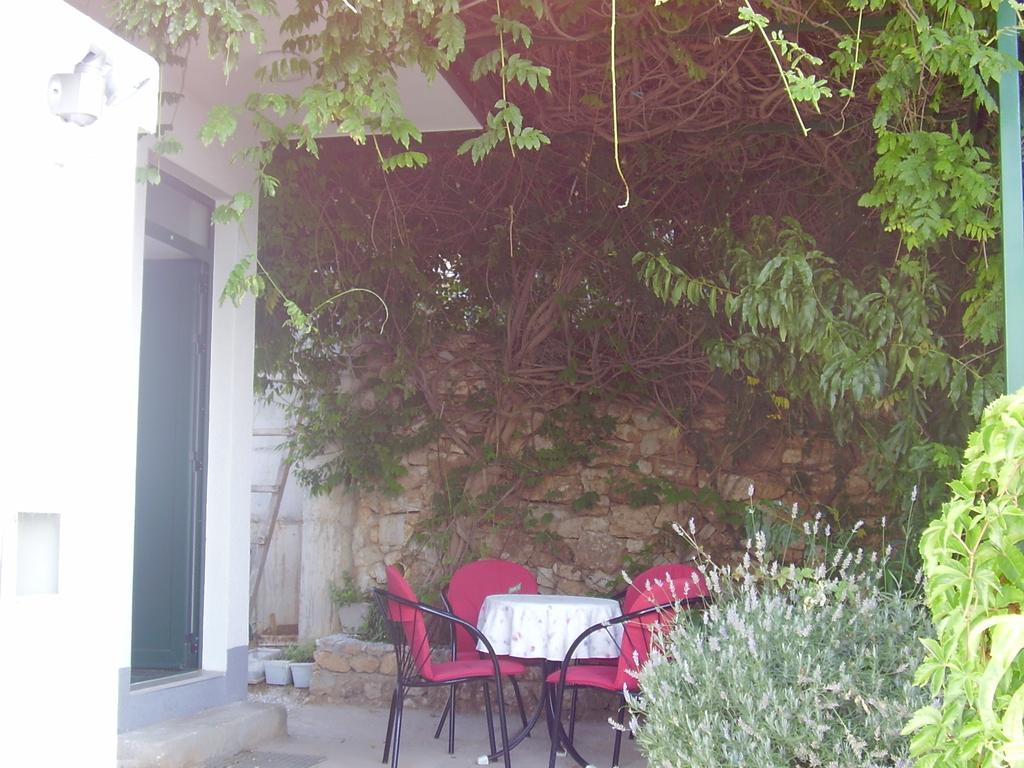 Petar Apartment Omiš Quarto foto