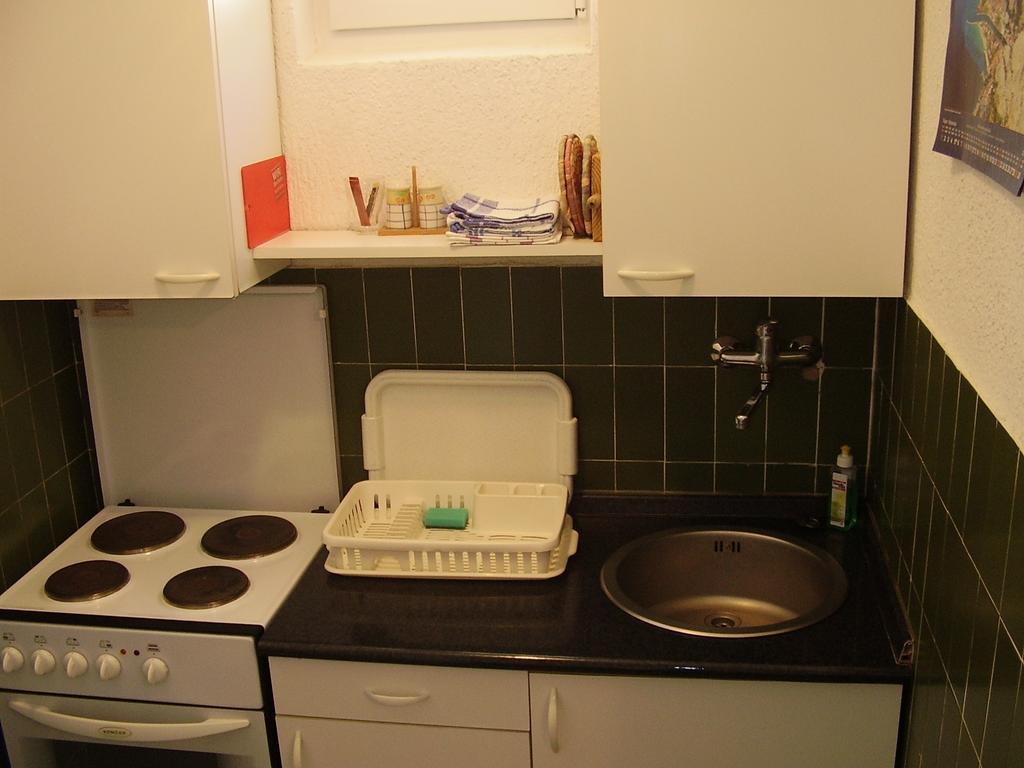Petar Apartment Omiš Quarto foto